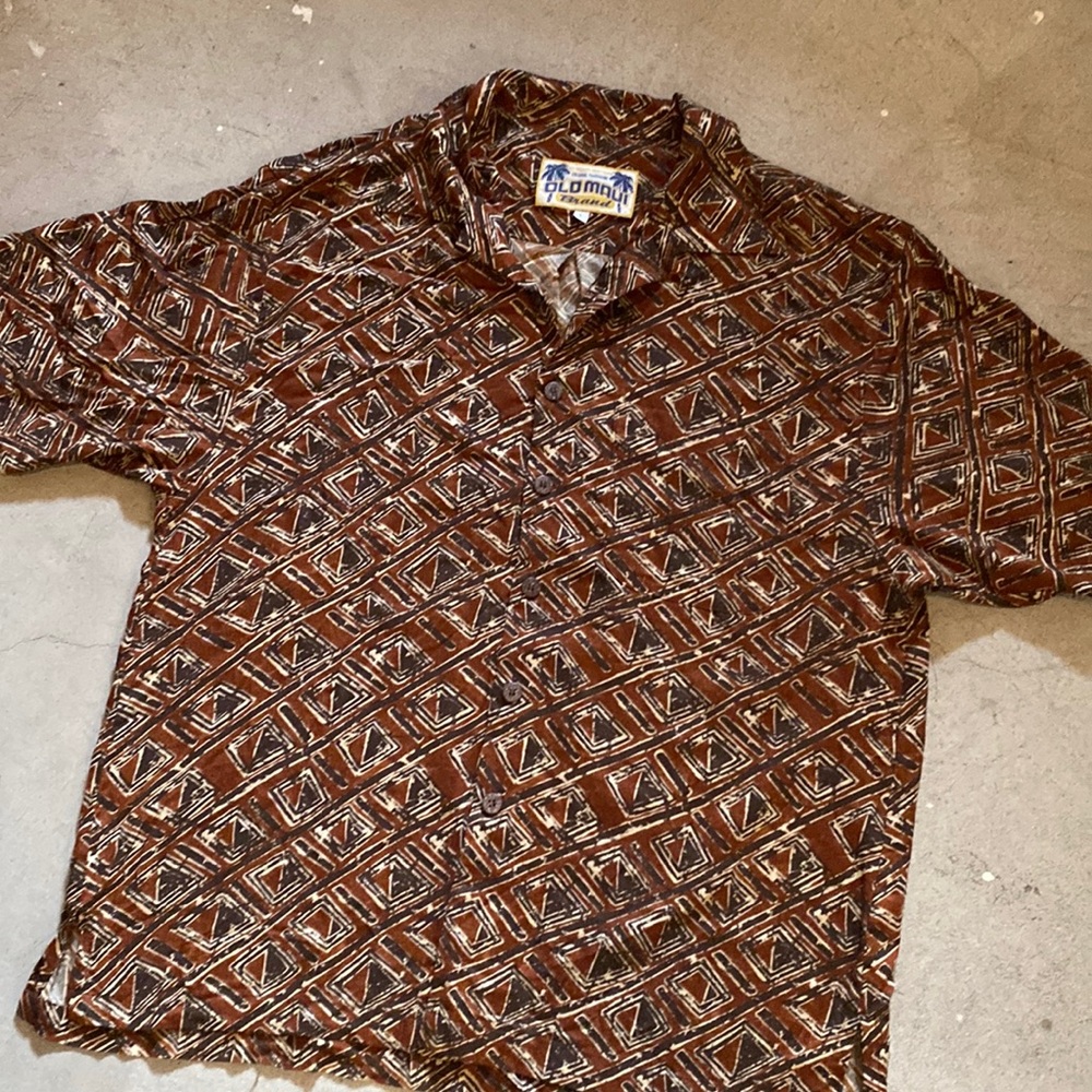 Old Maui brand mens vintage brown Hawaiian shirt